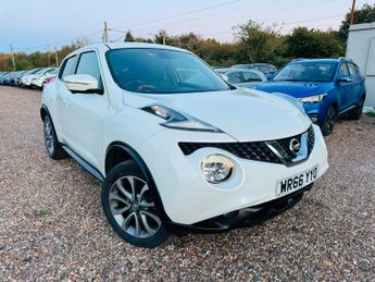 Nissan Juke 1.6 Tekna XTRON Euro 6 5dr