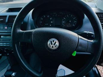 Volkswagen Polo 1.4 S 5dr