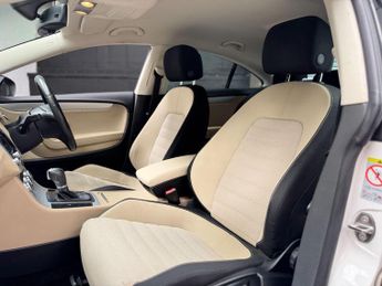 Volkswagen CC 2.0 TDI BlueMotion Tech DSG Euro 5 (s/s) 4dr
