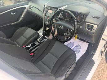 Hyundai i30 1.6 CRDi Active Auto Euro 5 5dr