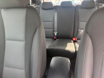 Hyundai i30 1.6 CRDi Active Auto Euro 5 5dr