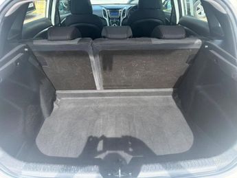 Hyundai i30 1.6 CRDi Active Auto Euro 5 5dr