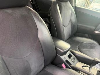 Toyota RAV4 2.2 D-CAT XT-R Auto 4WD Euro 5 5dr