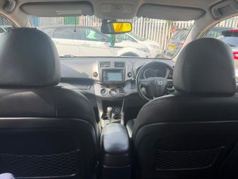 Toyota RAV4 2.2 D-CAT XT-R Auto 4WD Euro 5 5dr