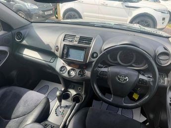 Toyota RAV4 2.2 D-CAT XT-R Auto 4WD Euro 5 5dr
