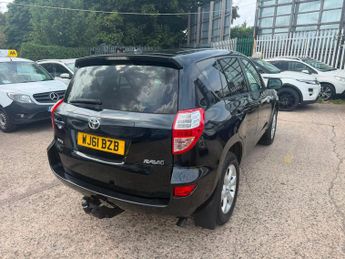Toyota RAV4 2.2 D-CAT XT-R Auto 4WD Euro 5 5dr