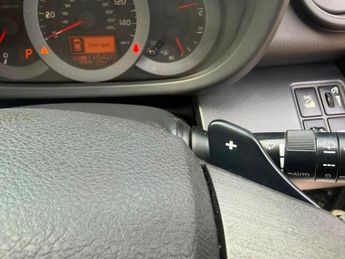 Toyota RAV4 2.2 D-CAT XT-R Auto 4WD Euro 5 5dr