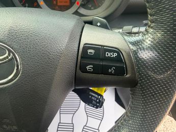 Toyota RAV4 2.2 D-CAT XT-R Auto 4WD Euro 5 5dr