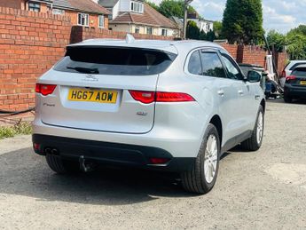 Jaguar F-PACE 2.0 D180 Portfolio Auto AWD Euro 6 (s/s) 5dr
