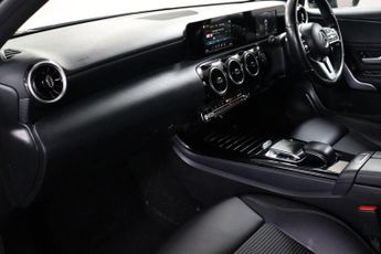 Mercedes-Benz A Class 1.5 A180d Sport 7G-DCT Euro 6 (s/s) 5dr