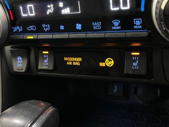 Toyota RAV4 2.5 VVT-h Dynamic CVT Euro 6 (s/s) 5dr