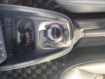 Audi A1 1.4 TFSI Sport Sportback 5dr Petrol S Tronic Euro 5 (s/s) (122 p