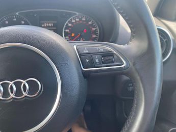 Audi A1 1.4 TFSI Sport Sportback 5dr Petrol S Tronic Euro 5 (s/s) (122 p
