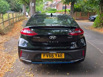 Hyundai IONIQ 1.6 h-GDi Premium DCT Euro 6 (s/s) 5dr