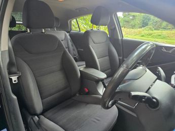 Hyundai IONIQ 1.6 h-GDi Premium DCT Euro 6 (s/s) 5dr