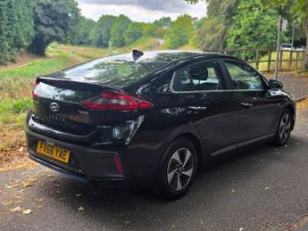 Hyundai IONIQ 1.6 h-GDi Premium DCT Euro 6 (s/s) 5dr