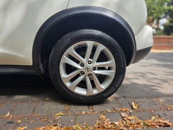Nissan Juke 1.6 Tekna Euro 5 (s/s) 5dr