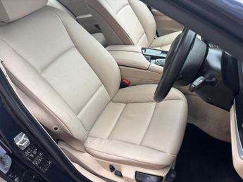 BMW 5 Series 2.0 520d SE Touring Steptronic Euro 5 (s/s) 5dr
