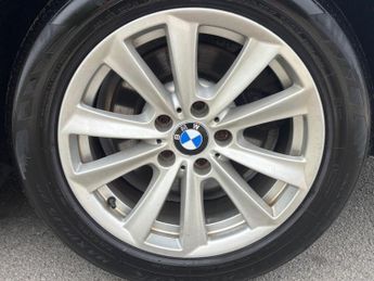 BMW 5 Series 2.0 520d SE Touring Steptronic Euro 5 (s/s) 5dr