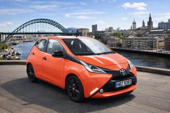 Toyota AYGO 1.0 VVT-i x-cite Euro 5 5dr Euro 5
