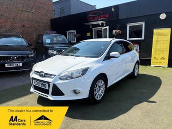 Ford Focus 1.6 Titanium Euro 5 5dr
