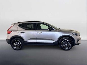 Volvo XC40 2.0 B3 MHEV Plus Dark SUV 5dr Petrol Hybrid DCT Auto Euro 6 (s/s