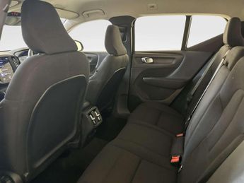 Volvo XC40 1.5 T2 Start SUV 5dr Petrol Manual Euro 6 (s/s) (129 ps)
