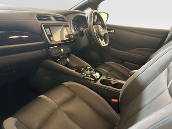 Nissan Leaf 39kWh Tekna Hatchback 5dr Electric Auto (150 ps)