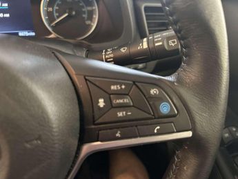 Nissan Leaf 39kWh Tekna Hatchback 5dr Electric Auto (150 ps)