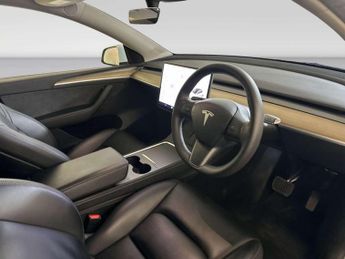 Tesla Model Y (Dual Motor) Long Range SUV 5dr Electric Auto 4WDE (384 bhp)