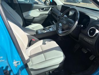 Hyundai KONA 64kWh Ultimate Auto 5dr (10.5kW Charger)