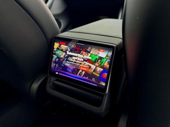 Tesla Model Y 84.7kWh Premium Long Range Auto RWD 5dr