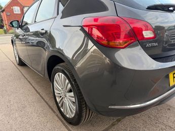 Vauxhall Astra 1.6 16v Energy Euro 5 5dr