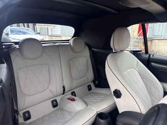 MINI Convertible 1.5 Cooper Exclusive Convertible 2dr Petrol Steptronic Euro 6 (s