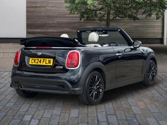 MINI Convertible 1.5 Cooper Exclusive Convertible 2dr Petrol Steptronic Euro 6 (s