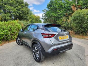 Nissan Juke 1.0 DIG-T Acenta DCT Auto Euro 6 (s/s) 5dr