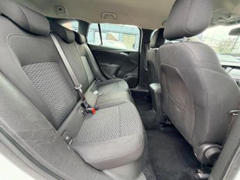 Vauxhall Astra 1.4i Turbo SRi Sports Tourer Auto Euro 6 (s/s) 5dr