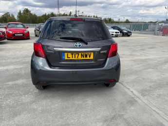 Toyota Yaris 1.5 VVT-h Icon E-CVT Euro 6 (s/s) 5dr