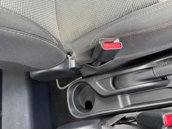 Toyota Yaris 1.5 VVT-h Icon E-CVT Euro 6 (s/s) 5dr