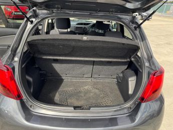 Toyota Yaris 1.5 VVT-h Icon E-CVT Euro 6 (s/s) 5dr