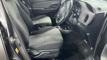 Toyota Yaris 1.5 VVT-h Icon E-CVT Euro 6 (s/s) 5dr