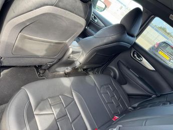 Nissan Qashqai 1.2 DIG-T Tekna+ XTRON Euro 6 (s/s) 5dr