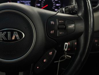Kia Carens 1.7 CRDi 3 DCT Euro 6 (s/s) 5dr