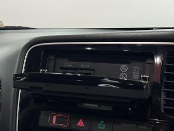 Mitsubishi Outlander 2.0h 12kWh GX4h CVT 4WD Euro 6 (s/s) 5dr