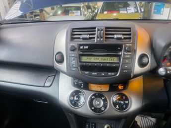 Toyota RAV4 2.0 V-Matic XT-R Multidrive S 4WD Euro 5 5dr