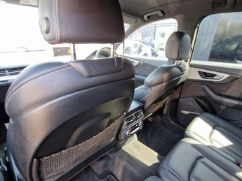 Audi Q7 3.0 TDI V6 S line Tiptronic quattro Euro 6 (s/s) 5dr