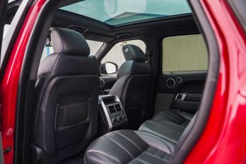 Land Rover Range Rover Sport 3.0 SD V6 Autobiography Dynamic SUV 5dr Diesel Auto 4WD Euro 6 (