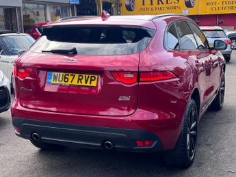 Jaguar F-PACE 2.0 D240 R-Sport Auto AWD Euro 6 (s/s) 5dr