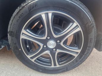 Honda Jazz 1.4 i-VTEC EX-T Hatchback 5dr Petrol CVT Euro 5 (99 ps)