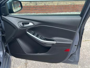 Ford Focus 2.0 TDCi ST-3 Powershift Euro 6 (s/s) 5dr